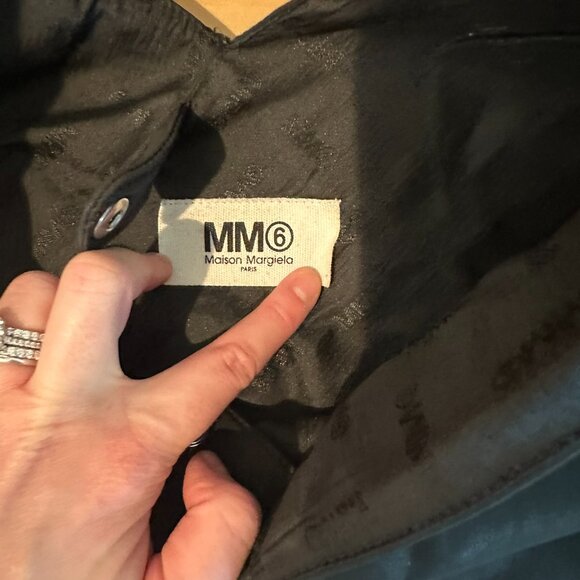 MM6 Maison Margiela Triangle Bag (Extra Large) - Picture 5 of 6